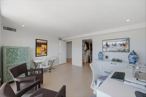 100 Sunrise Avenue Palm Beach FL 33480