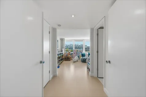 100 Sunrise Avenue Palm Beach FL 33480
