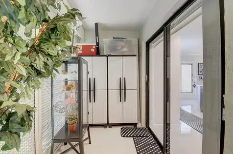 274 Capri F Delray Beach FL 33484