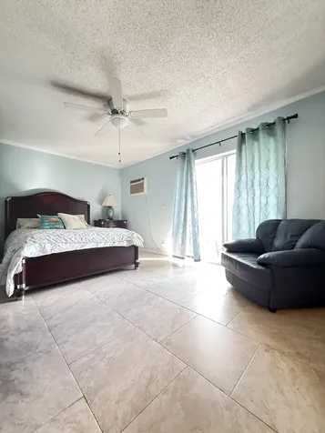 236 Kent West Palm Beach FL 33417
