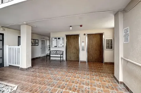 6866 Huntington Lane Delray Beach FL 33446