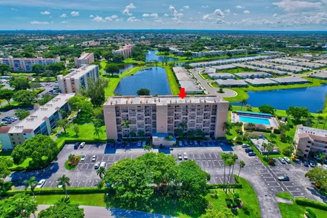 6866 Huntington Lane Delray Beach FL 33446