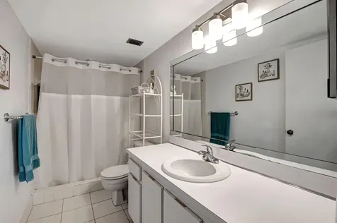 6866 Huntington Lane Delray Beach FL 33446