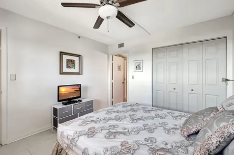 6866 Huntington Lane Delray Beach FL 33446