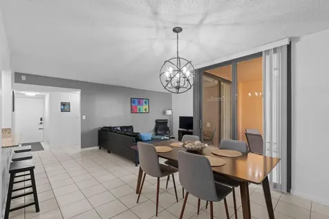 500 Egret Circle Delray Beach FL 33444