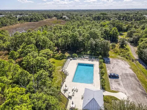 6690 Se Raintree Avenue Stuart FL 34997