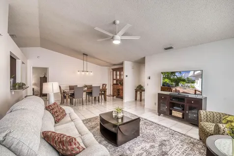 6690 Se Raintree Avenue Stuart FL 34997