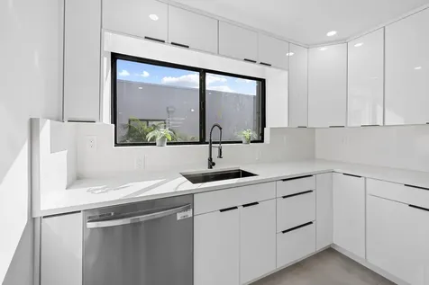 15450 Pembridge Avenue Delray Beach FL 33484