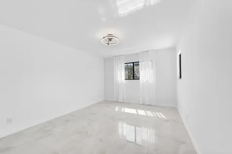 15450 Pembridge Avenue Delray Beach FL 33484