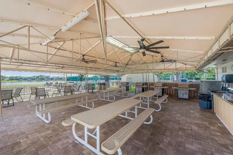 15450 Pembridge Avenue Delray Beach FL 33484