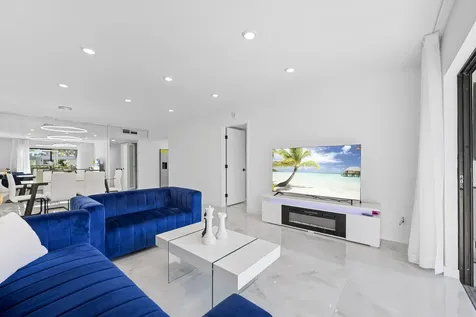 15450 Pembridge Avenue Delray Beach FL 33484