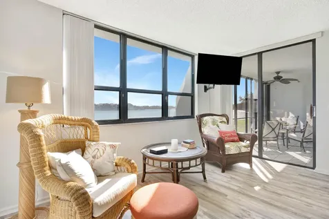 1542 Jupiter Cove Drive Jupiter FL 33469