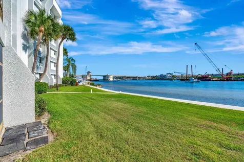 1542 Jupiter Cove Drive Jupiter FL 33469