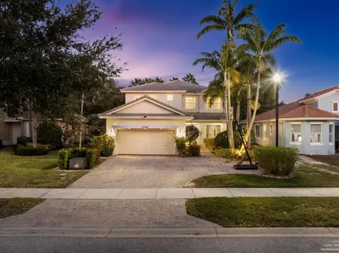 12085 Aviles Circle Palm Beach Gardens FL 33418