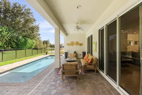 12085 Aviles Circle Palm Beach Gardens FL 33418