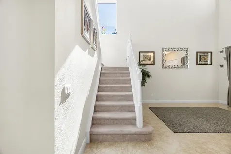 12085 Aviles Circle Palm Beach Gardens FL 33418