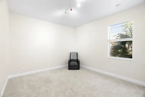 12085 Aviles Circle Palm Beach Gardens FL 33418