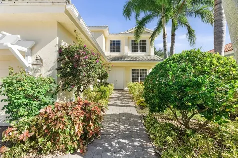 12085 Aviles Circle Palm Beach Gardens FL 33418