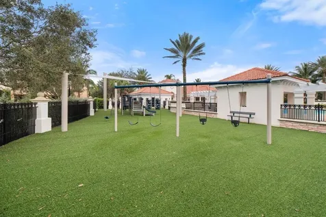 12085 Aviles Circle Palm Beach Gardens FL 33418