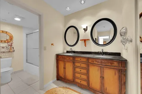 9262 Vista Del Lago Boca Raton FL 33428