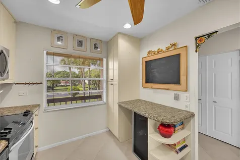 9262 Vista Del Lago Boca Raton FL 33428
