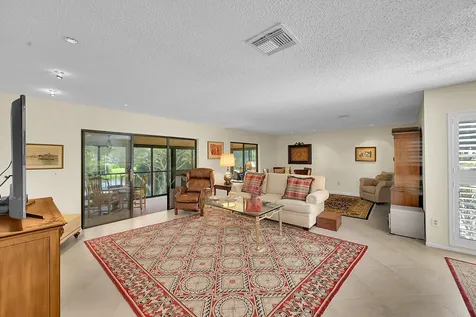 9262 Vista Del Lago Boca Raton FL 33428