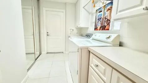 7701 Pine Island Way West Palm Beach FL 33411
