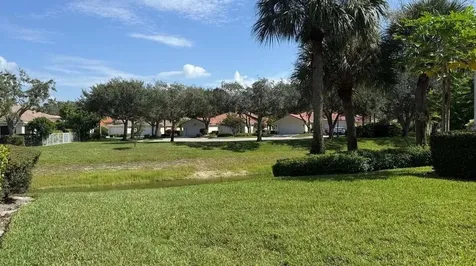 7701 Pine Island Way West Palm Beach FL 33411