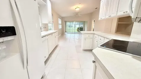 7701 Pine Island Way West Palm Beach FL 33411