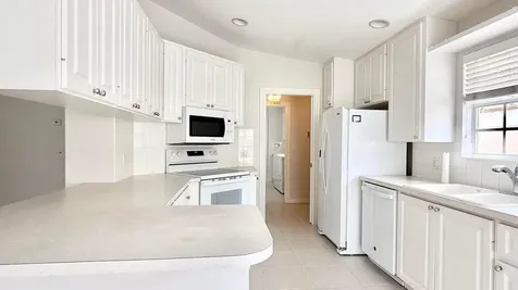 7701 Pine Island Way West Palm Beach FL 33411