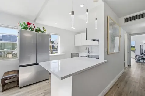 193 Burgundy E Delray Beach FL 33484