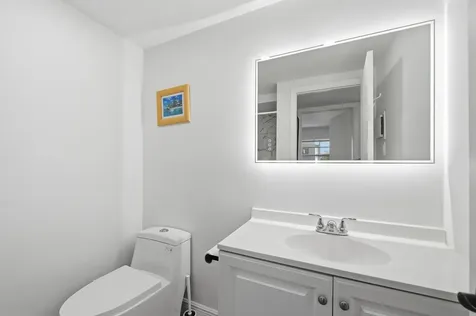 193 Burgundy E Delray Beach FL 33484