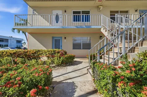 193 Burgundy E Delray Beach FL 33484