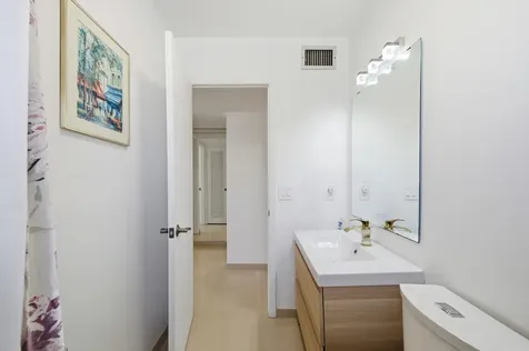 321 Piedmont G Delray Beach FL 33484