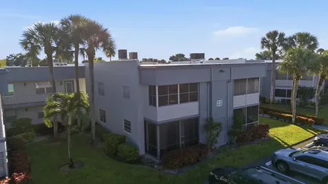 321 Piedmont G Delray Beach FL 33484