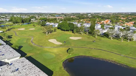 321 Piedmont G Delray Beach FL 33484
