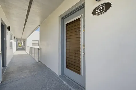 321 Piedmont G Delray Beach FL 33484