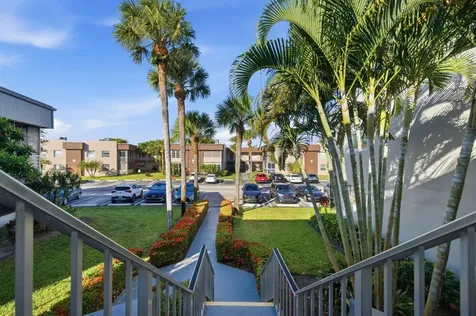 321 Piedmont G Delray Beach FL 33484