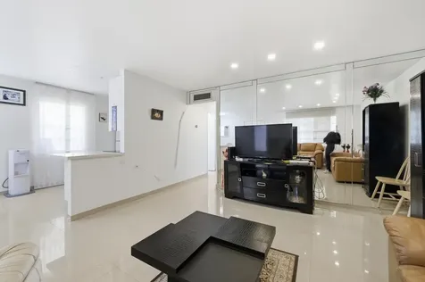 321 Piedmont G Delray Beach FL 33484