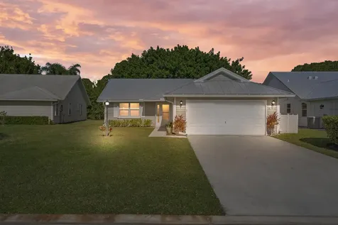 6760 Se Lillian Court Stuart FL 34997