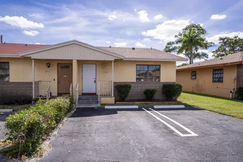 1713 Barton Court Lake Worth Beach FL 33460