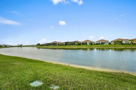 11249 Sw Pietra Way Port Saint Lucie FL 34987