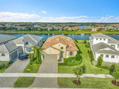 11249 Sw Pietra Way Port Saint Lucie FL 34987