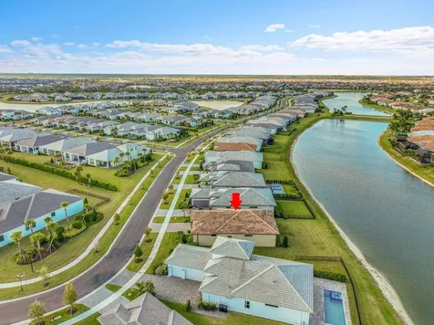 11249 Sw Pietra Way Port Saint Lucie FL 34987