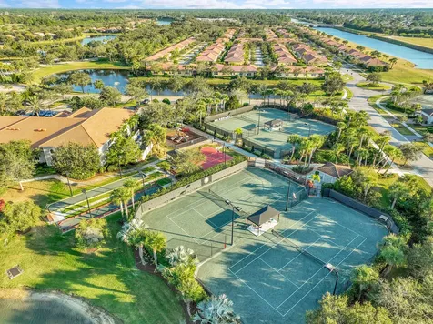 11249 Sw Pietra Way Port Saint Lucie FL 34987