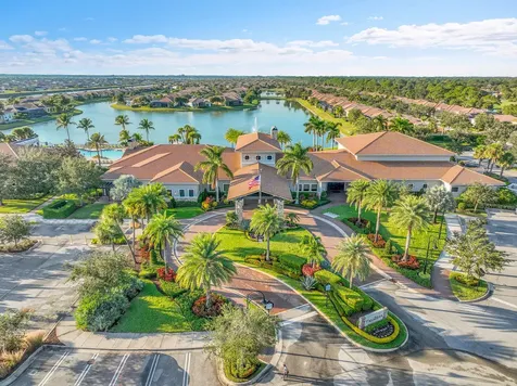 11249 Sw Pietra Way Port Saint Lucie FL 34987