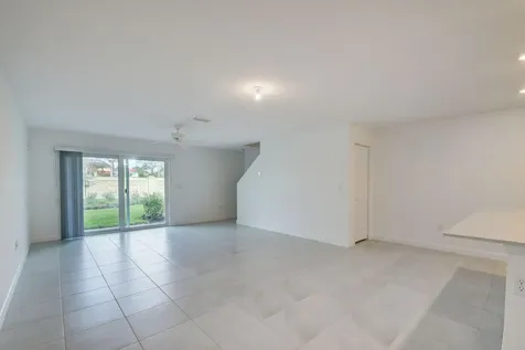 6875 Broadwater Lane Lake Worth FL 33467