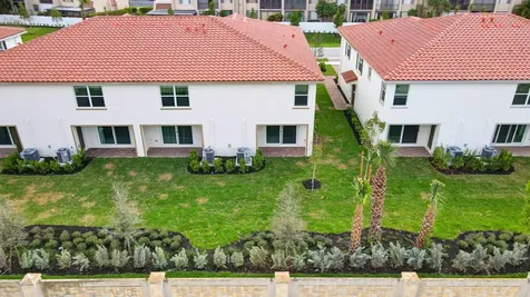 6875 Broadwater Lane Lake Worth FL 33467