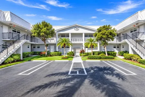 34 Colonial Club Drive Boynton Beach FL 33435