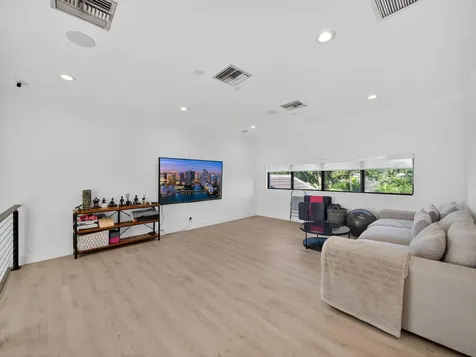 125 Pembroke Drive Palm Beach Gardens FL 33418